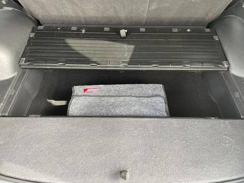 Kia Sorento 2,2 CRDi/145kW 4x4 - Automat - fotka 49 z 64