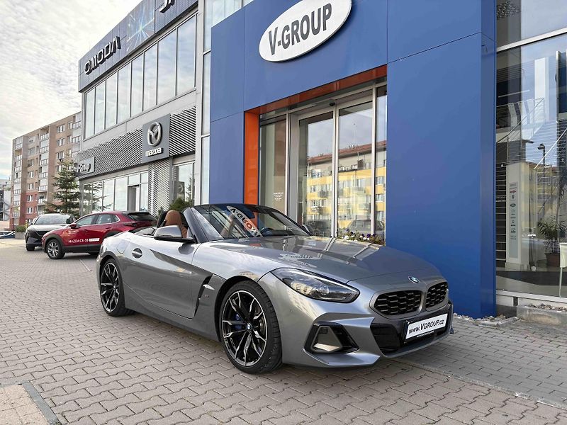 BMW Z4 (2026) M40i + Pakety - fotka 14 z 29