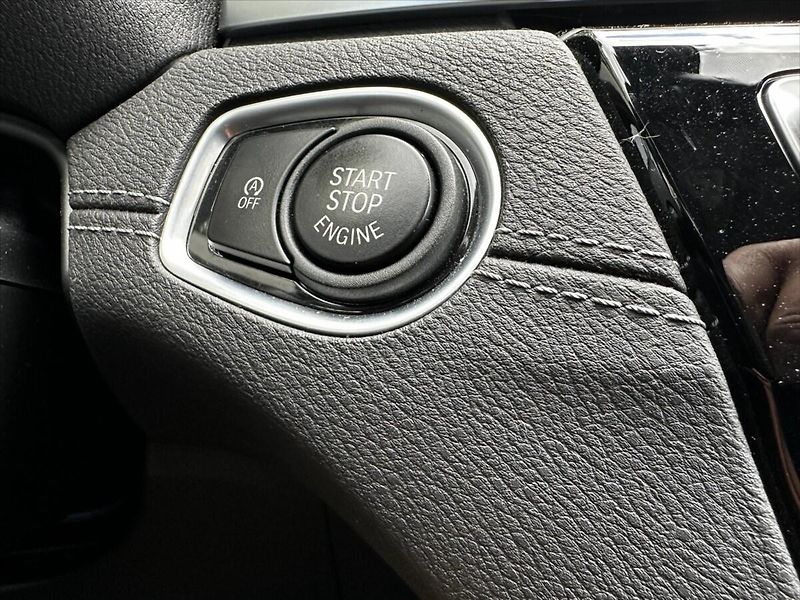 BMW X1 2,0 140kW-xDRIVE-CZ-DPH-VÝBAVA - fotka 39 z 44