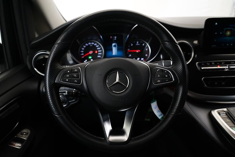 Mercedes-Benz Třídy V - fotka 16 z 29