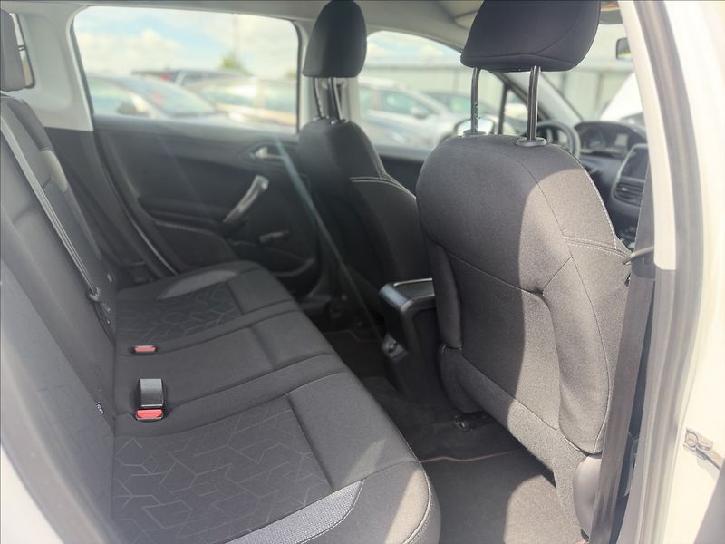 Peugeot 2008 1,2 i DIGIKLIMA, NOVÉ V ČR - fotka 21 z 24