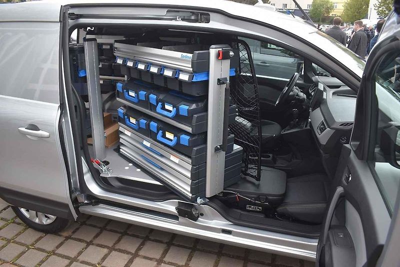 Přepravníky pro koně můžou odvézt i čtyři až pět lidí