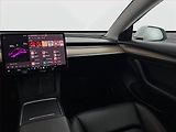 Tesla Model 3 (2021) Long Range 4WD 82kWh, SoH 81% - náhled 8