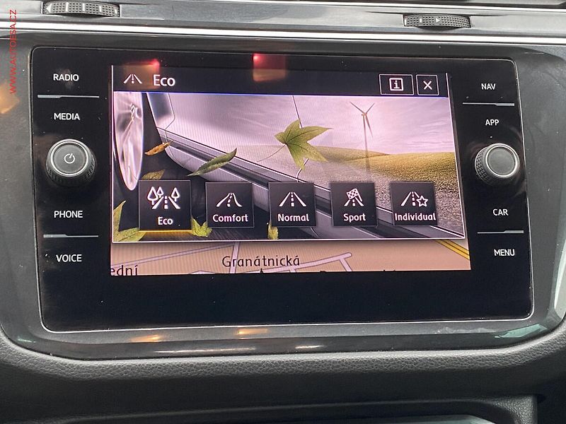 Volkswagen Tiguan (2017) 2.0TDi 4x4, DSG, LED, navi - fotka 20 z 21