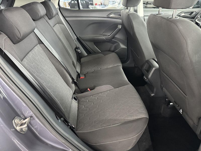 Volkswagen T-Cross (2025) 1,0TSi DSG IQ.LIGHT TAŽNÉ NAVI - fotka 20 z 32