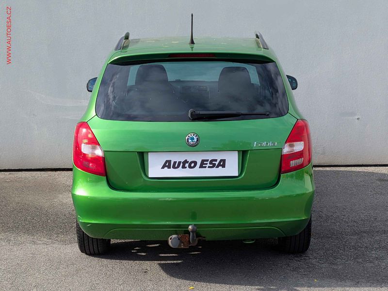Škoda Fabia (2012) 1.2 12V, AC, TZ - fotka 5 z 12