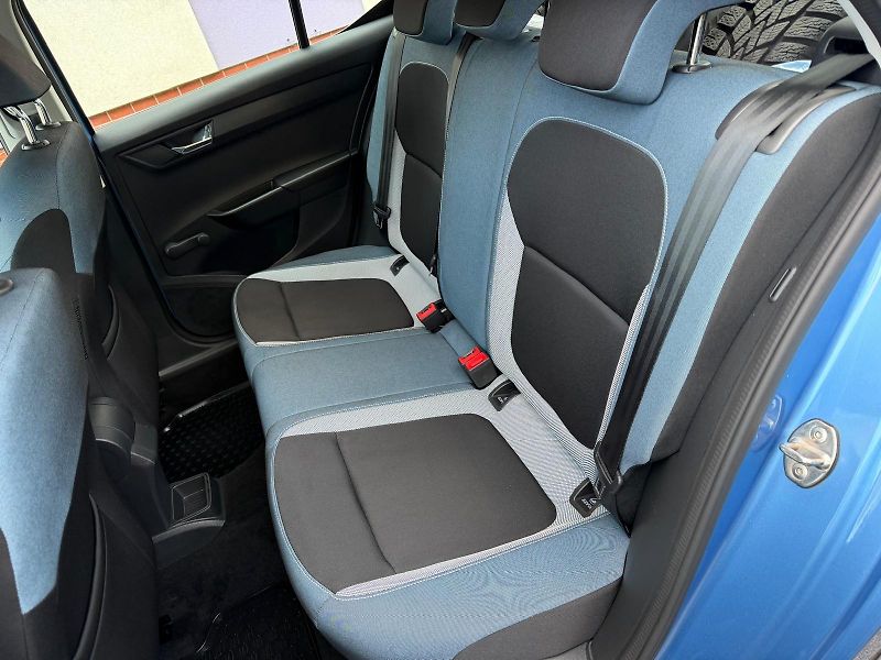 Škoda Fabia 1,2 TSi /66kW/servis.kn. - fotka 12 z 23