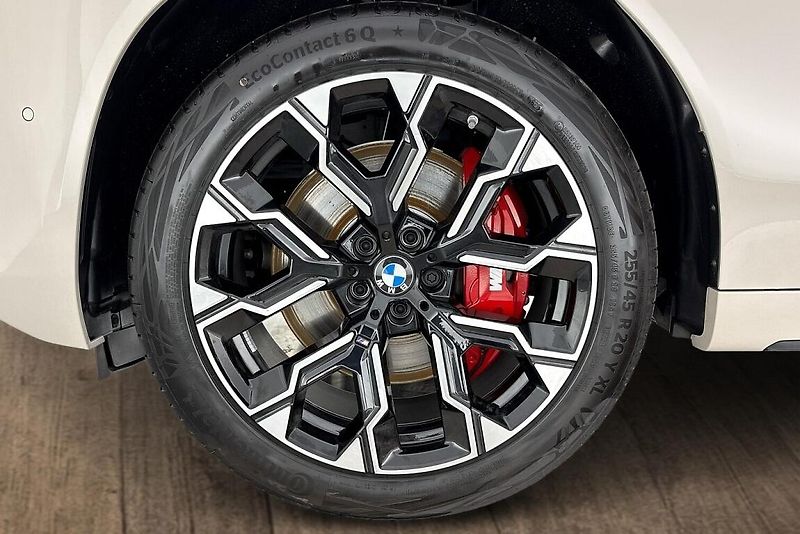 BMW X3 xDrive40d - fotka 6 z 26