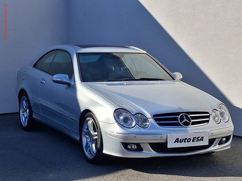 Mercedes-Benz CLK (2006) 3.5 V6, 1.maj, AT, bixe - fotografie inzerátu