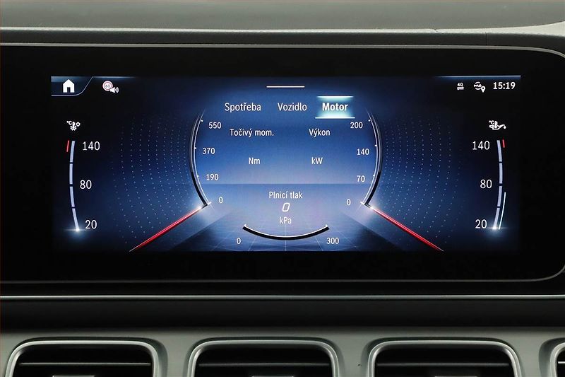 Mercedes-Benz GLE (2024) 300 d 4MATIC, Vzduch, Tažné - fotka 20 z 30