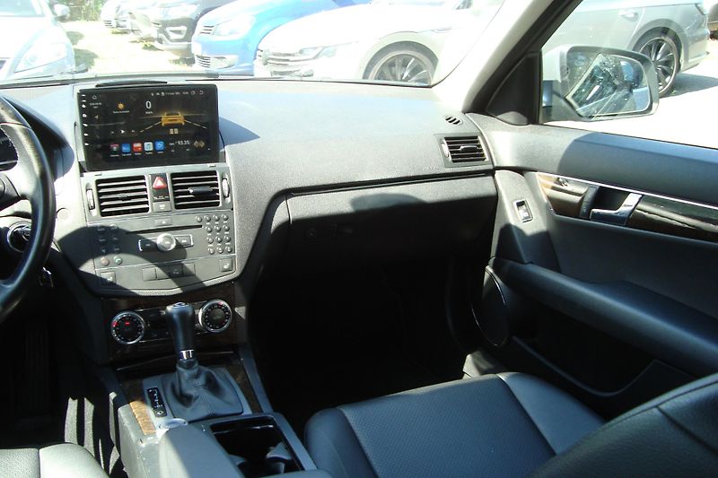 Mercedes-Benz Třídy C (2008) 220CDi,AUT,ČR,Servisní kniha - fotka 37 z 65