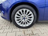 Ford Focus 2,0 TDCI 140k Titanium - náhled 9