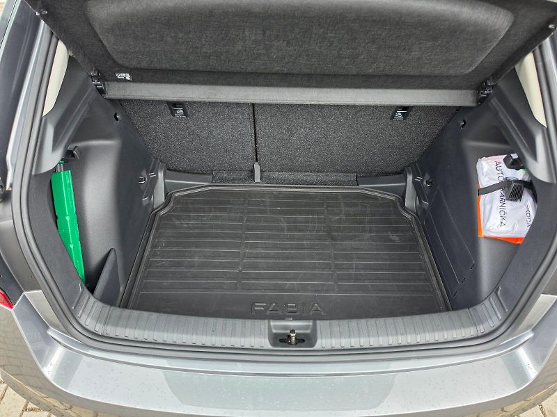 Škoda Fabia (2025) 1,0TSI 70KW SELECTION - fotka 24 z 30