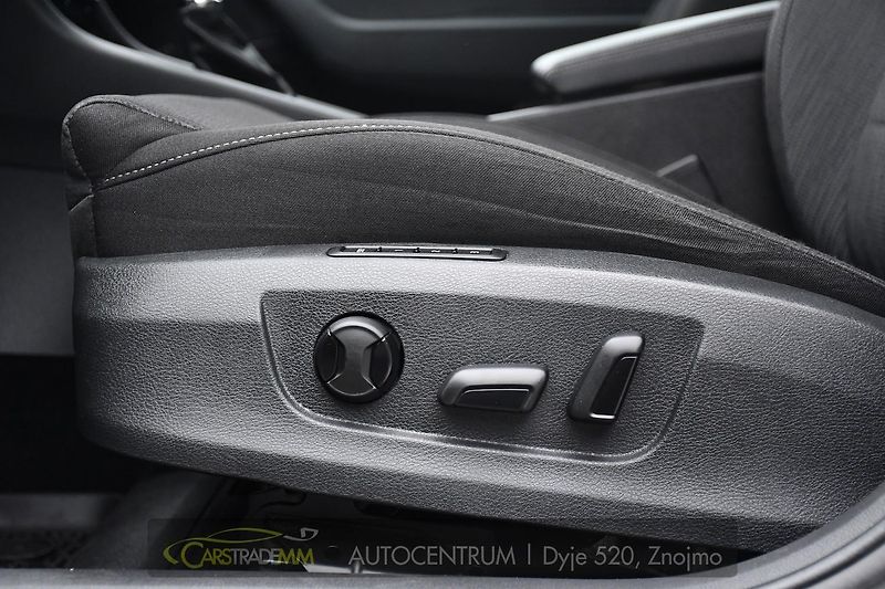 Škoda Superb 2.0TDi  - fotka 28 z 58