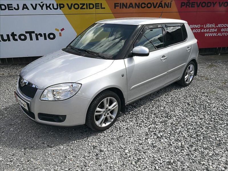 Škoda Fabia 1,4 i 16v klima - fotka 1 z 15