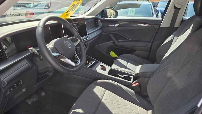 Volkswagen Tayron (2025) 1.5 eTSI 110 kW DSG7 zár.5let - fotka 8 z 36