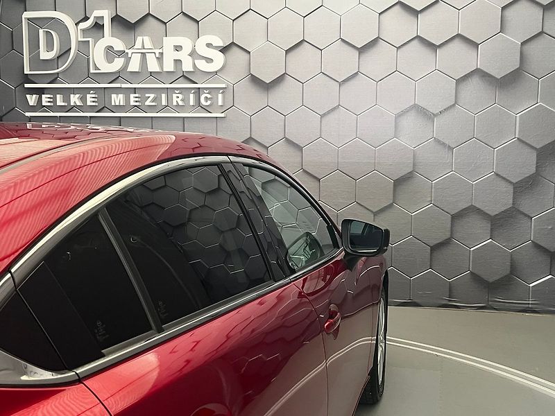 Mazda 6 2.0  6 SKYACTIV-G 165 i-ELOOP - fotka 36 z 84