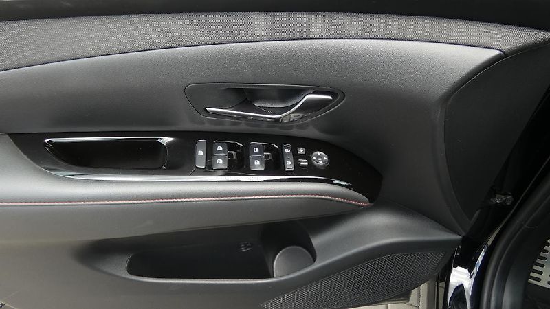 Hyundai Tucson 1.6 T-GDI MHEV 110kW Style 4x2 - fotka 9 z 23