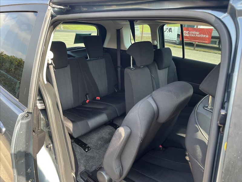 Mazda 5 1,6 MZRCD 7MÍST SERVIS ROZVODY - fotka 13 z 45