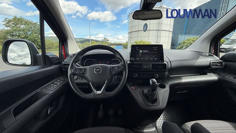 Opel Combo 1.5D LIFE - fotka 5 z 26