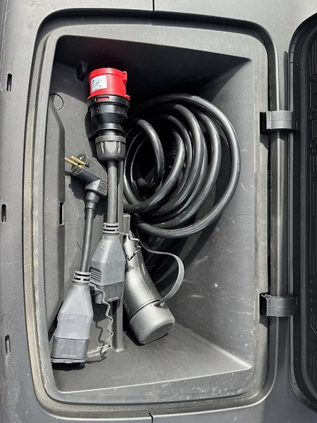 Volvo EX30 výbava PLUS 315kW bat 69kW - fotka 27 z 27