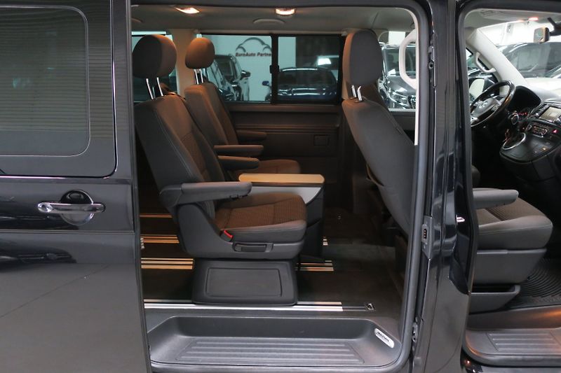 Volkswagen Multivan (2014) T5.1 Long Comfort 4Motion DSG - fotka 36 z 46
