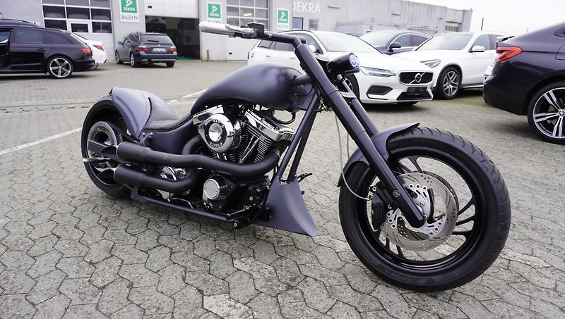 Harley-Davidson FXSTC 1340 Softail Custom - fotka 10 z 18