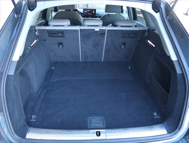 Audi A4 (2020) 35 TDI, Automat, Kůže, Navi - fotka 14 z 17
