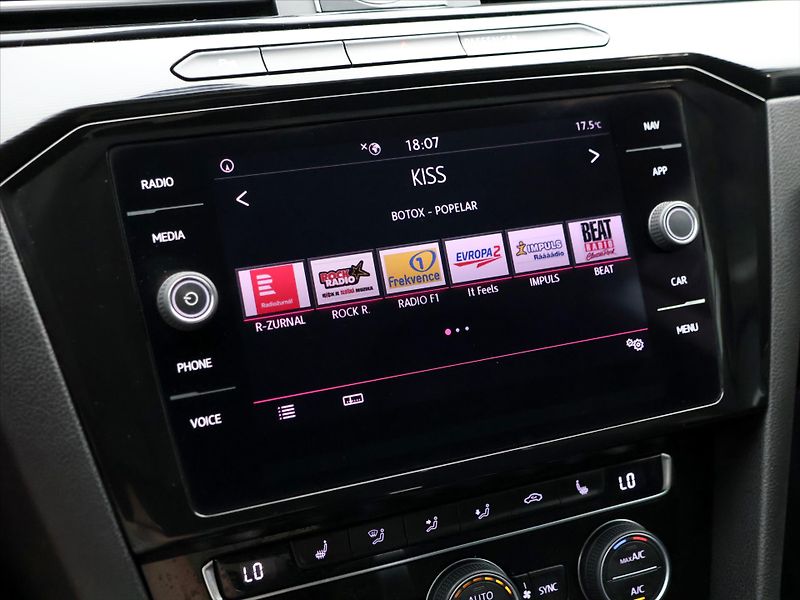 Volkswagen Arteon 2,0 TDI 140kW DSG Elegance CZ - fotka 16 z 27