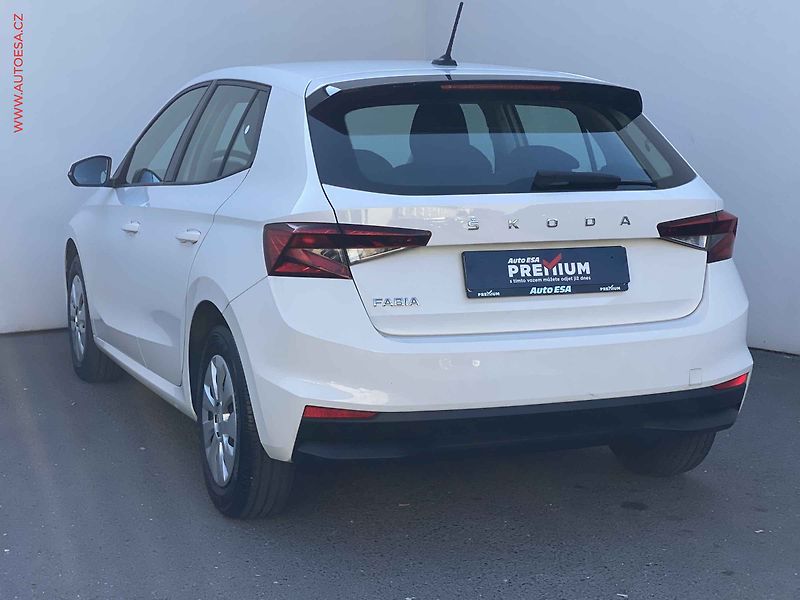 Škoda Fabia (2023) 1.0 TSi, 1.maj,ČR, Ambition - fotka 6 z 18