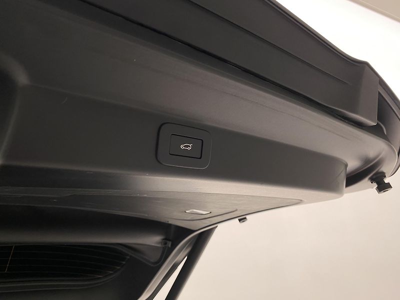 Land Rover Range Rover Sport D350 AUTOBIOGRAPHY AUT CZ - fotka 32 z 65