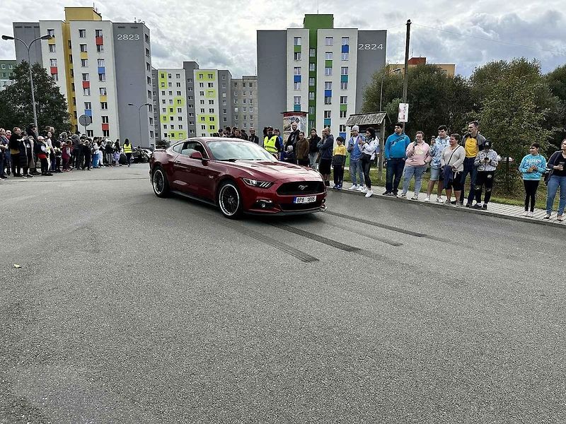 Do táborského areálu Komora se v sobotu sjelo kolem 250 vozidel.