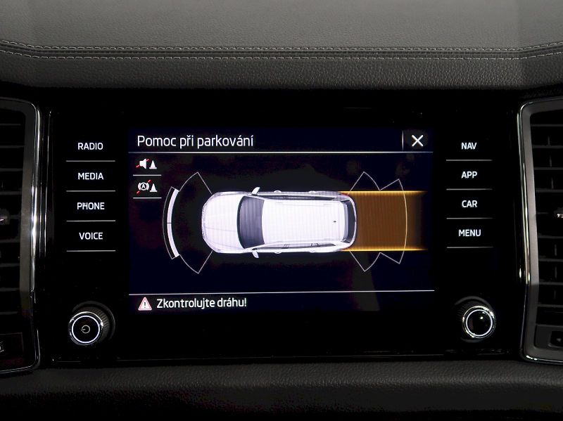Škoda Kodiaq (2023) STYLE 2.0TDI 110KW DSG NAVI TA - fotka 32 z 43