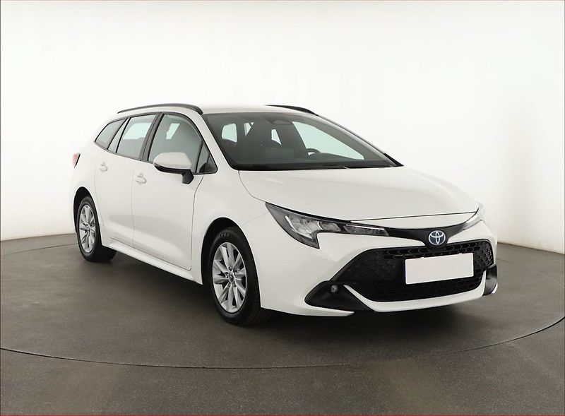 Toyota Corolla (2023) Comfort 1.8 Hybrid, Automat - fotka 1 z 18