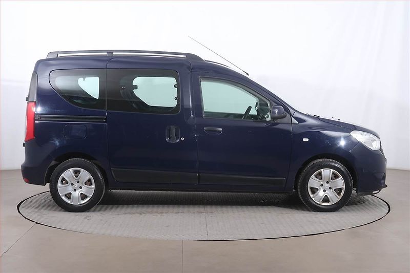 Dacia Dokker (2019) Arctica 1.6 SCe, 5Míst, SR - fotka 6 z 14