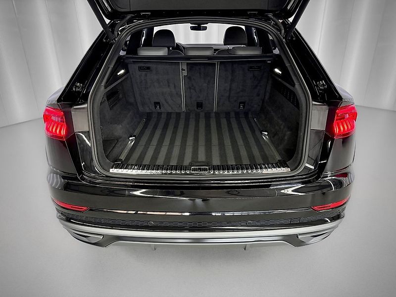 Audi Q8 50TDI QUATTRO S-LINE, VZDUCH, - fotka 28 z 29