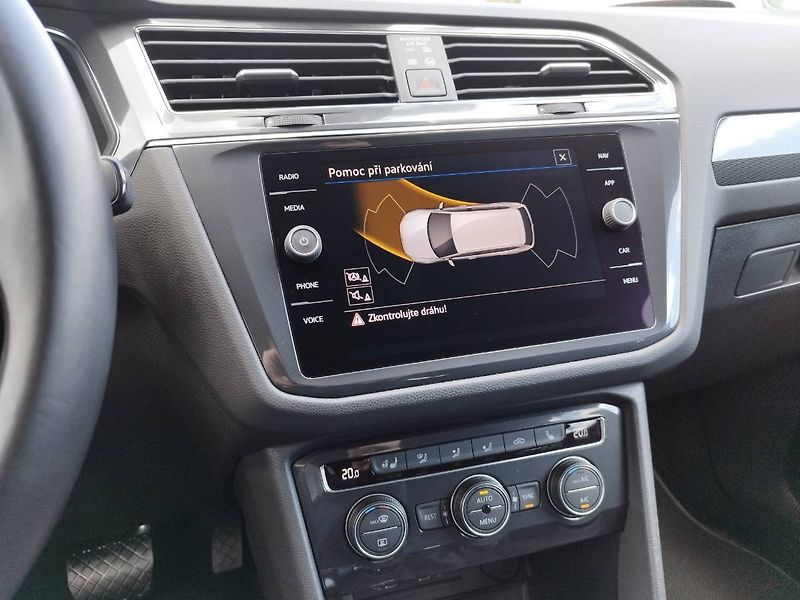 Volkswagen Tiguan Allspace (2021) Highline,2.0 TDI,147kW,DSG,4Mo - fotka 11 z 25