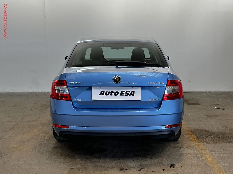 Škoda Octavia (2018) 1.4 TSI, ČR, Ambition, DSG - fotka 5 z 15