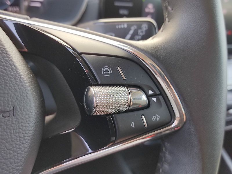 Škoda Octavia (2023) combi Ambition Plus 1,5 Tsi - fotka 29 z 35