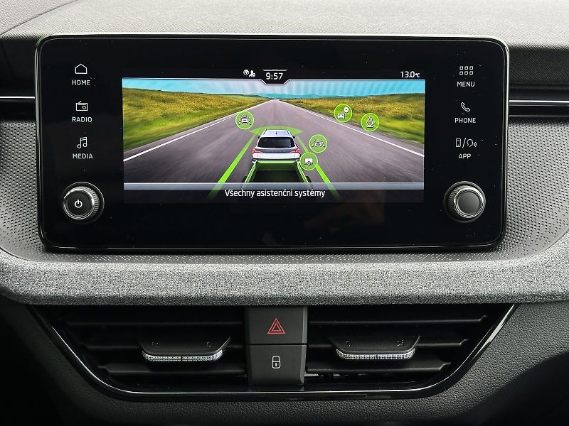 Škoda Kamiq 1.0TSi 116PS Selection 2Z.Clim - fotka 26 z 39