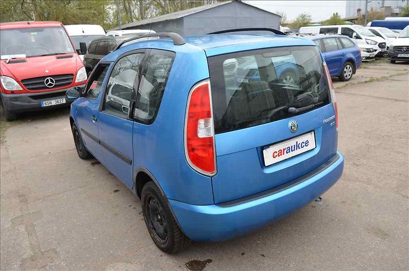 Škoda Roomster (2007) 1,2 HTP - fotka 6 z 19