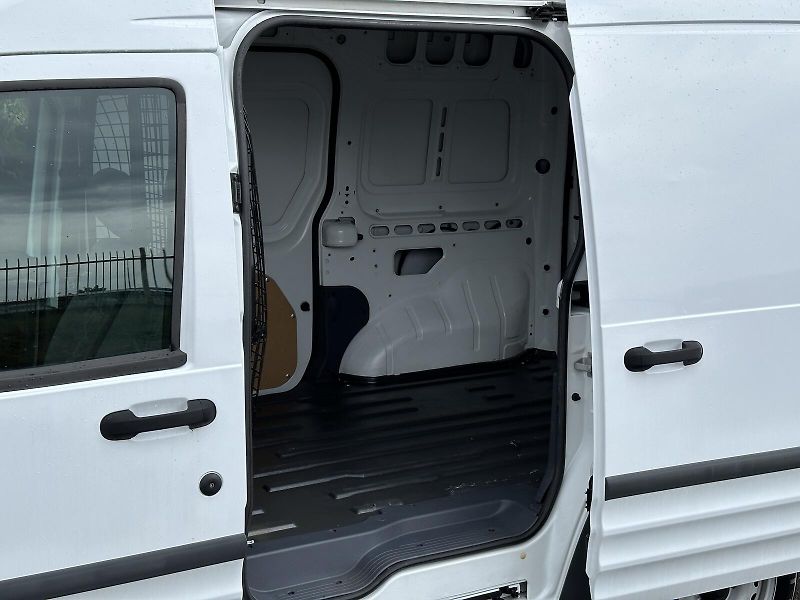 Ford Transit Connect 1.8TDCi 75PS LWB MAXI 220L 2 M - fotka 11 z 25