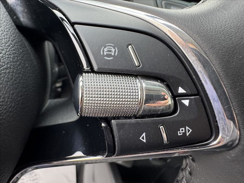 Škoda Fabia 1,0 TSI DPH 1.maj. původ ČR - fotka 31 z 50