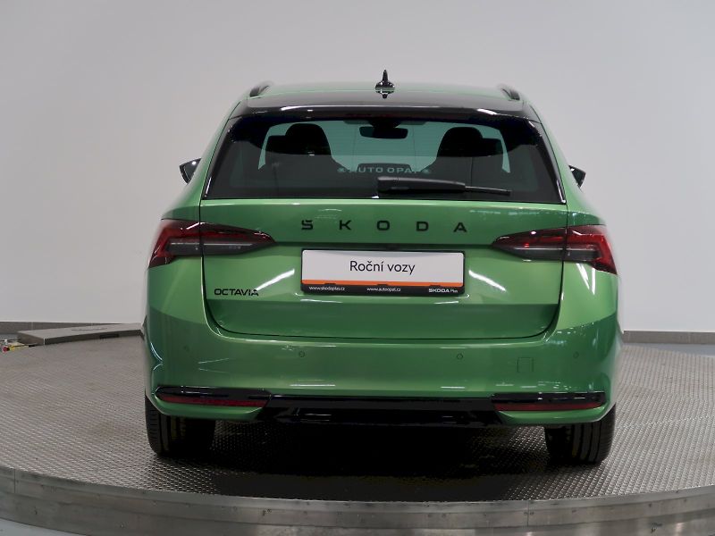 Škoda Octavia (2025) SPORTLINE 2.0TDI 110KW DSG MAT - fotka 9 z 39