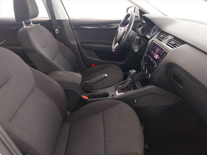 Škoda Octavia (2019) Style 1.5 TSI G-TEC, Automat - fotka 9 z 21