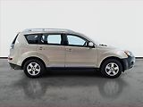 Mitsubishi Outlander (2009) 2.2 DI-D, 4X4, 7 míst, Tažné - náhled 6