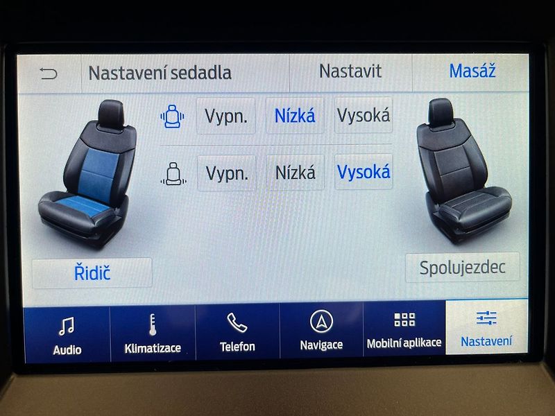 Ford S-MAX 2.0 140kW VIGNALE WEBASTO - fotka 22 z 76