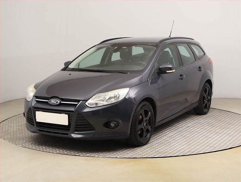 Ford Focus (2014) 1.0 EcoBoost, Serv.kniha - fotka 2 z 20