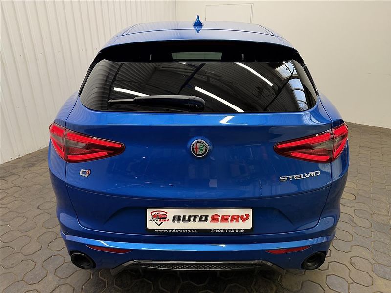 Alfa Romeo Stelvio VELOCE 154kW Q4 - fotka 7 z 44