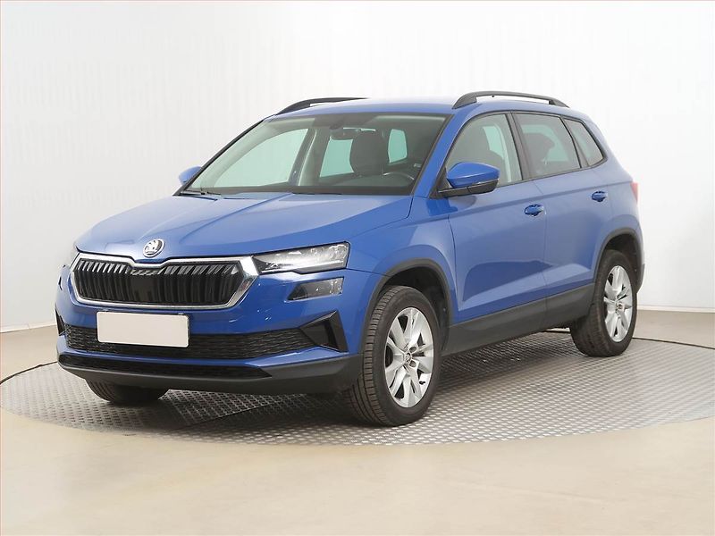 Škoda Karoq (2023) 2.0 TDI, Navi, Tempomat - fotka 2 z 15